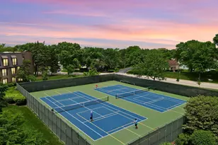 [Address not provided], Northbrook, IL 60062 - Photo 9