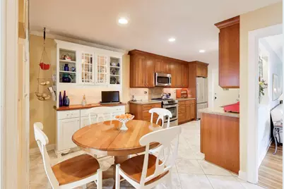 [Address not provided], Northbrook, IL 60062 - Photo 13