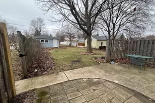 140 S Grant St, Westmont, IL 60559 - Photo 5