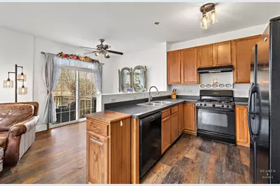 212 Bakers Drive W, Lakemoor, IL 60051 - Photo 13