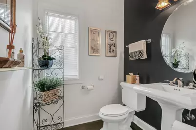 39598 Orchard Bluff Lane, Wadsworth, IL 60083 - Photo 11