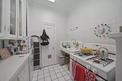 3449 N Elaine Place #308, Chicago, IL 60657 - Photo 5