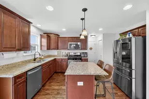 584 Marcello Dr, Hampshire, IL 60140 - Photo 9