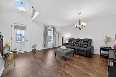 584 Marcello Drive, Hampshire, IL 60140 - Photo 7