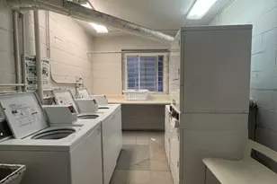 736 W Buena Ave, Chicago, IL 60613 - Photo 9