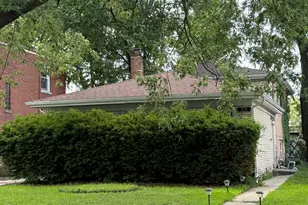 310 W 145th Pl, Riverdale, IL 60827 - Photo 1