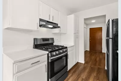 1331 S Finley Road #104, Lombard, IL 60148 - Photo 7