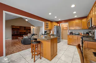 1212 Southcreek Dr, Manteno, IL 60950 - Photo 11