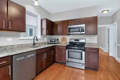 914 Lathrop Avenue, Forest Park, IL 60130 - Photo 7