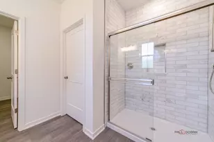 22106 W Casa Bella Vw, Kildeer, IL 60047 - Photo 19