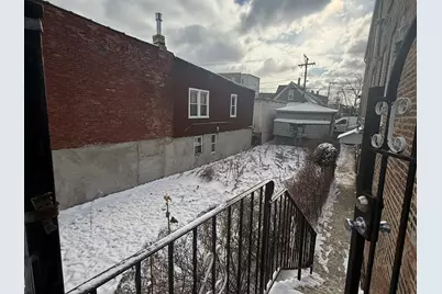 2247 W Cermak Road, Chicago, IL 60608 - Photo 1
