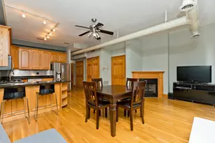 842 W Adams St, Chicago, IL 60607 - Photo 3
