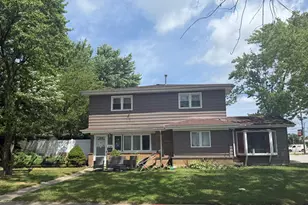 916 William St, Calumet City, IL 60409 - Photo 1