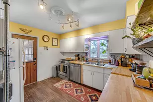 1918 183rd St, Homewood, IL 60430 - Photo 7