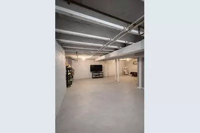 10043 S Oglesby Avenue, Chicago, IL 60617 - Photo 13