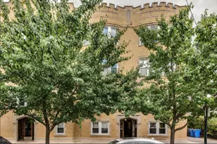 2533 W Berwyn St, Chicago, IL 60625 - Photo 1