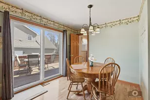 904 Cove Ave, Lockport, IL 60441 - Photo 9