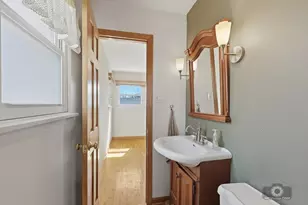 904 Cove Ave, Lockport, IL 60441 - Photo 15