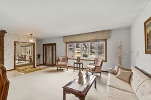 501 S Cherry St, Itasca, IL 60143 - Photo 3