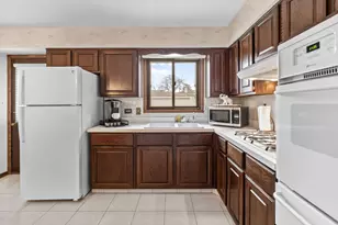 501 S Cherry St, Itasca, IL 60143 - Photo 7