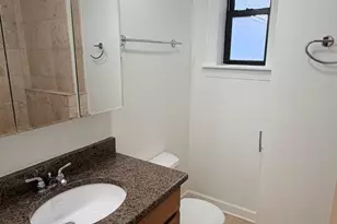 5226 N Campbell Ave, Chicago, IL 60625 - Photo 11