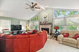 910 Division St, Barrington, IL 60010 - Photo 5