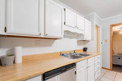 1108 Hovey Avenue, Normal, IL 61761 - Photo 7