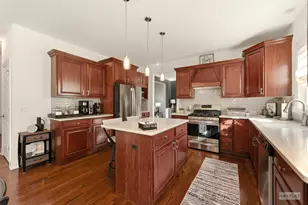 149 N Willowwood Dr, Oswego, IL 60543 - Photo 15