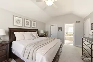 149 N Willowwood Dr, Oswego, IL 60543 - Photo 29