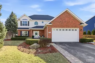 149 N Willowwood Dr, Oswego, IL 60543 - Photo 1