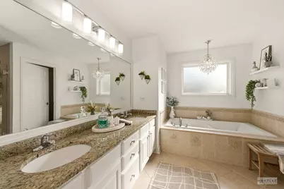 149 N Willowwood Drive, Oswego, IL 60543 - Photo 31