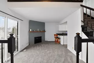 1336 Queensgreen Cir, Naperville, IL 60563 - Photo 11