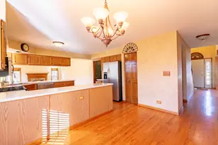 1489 Polo Ct, Bartlett, IL 60103 - Photo 5