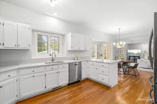 2311 Leverenz Rd, Naperville, IL 60564 - Photo 7