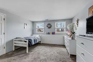 2340 Portsmouth Ct, Aurora, IL 60504 - Photo 11