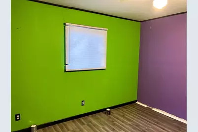 513 E Main Street, Morrison, IL 61270 - Photo 15