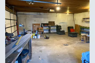 513 E Main Street, Morrison, IL 61270 - Photo 21