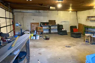 513 E Main St, Morrison, IL 61270 - Photo 21