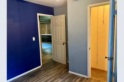 513 E Main Street, Morrison, IL 61270 - Photo 15