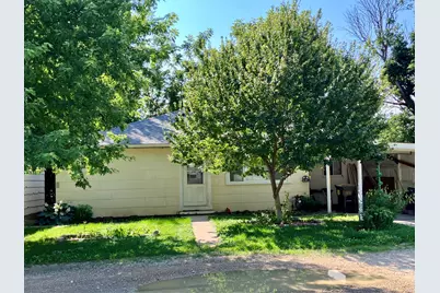 513 E Main Street, Morrison, IL 61270 - Photo 1