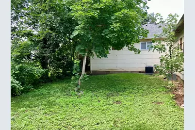 513 E Main Street, Morrison, IL 61270 - Photo 25