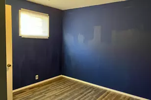 513 E Main St, Morrison, IL 61270 - Photo 11