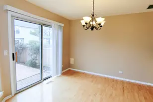 905 Sturnbridge Ct, Schaumburg, IL 60173 - Photo 5