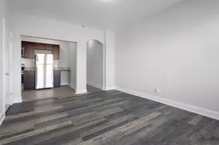 1608 W Sherwin Ave, Chicago, IL 60626 - Photo 11