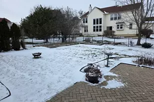 113 English Oak Ln, Streamwood, IL 60107 - Photo 15