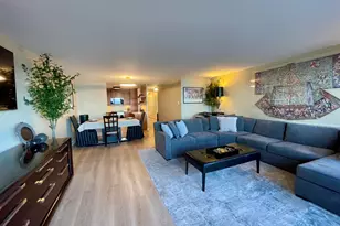 1440 N Lake Shore Dr, Chicago, IL 60610 - Photo 3