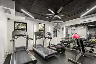 4875 N Magnolia Ave, Chicago, IL 60640 - Photo 11