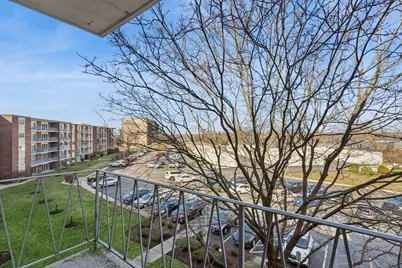 2900 Maple Avenue #4D, Downers Grove, IL 60515 - Photo 17