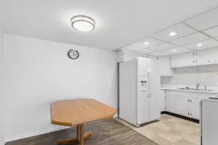 2900 Maple Ave, Downers Grove, IL 60515 - Photo 7