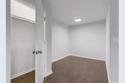 6134 N Kenmore Avenue #406, Chicago, IL 60660 - Photo 9